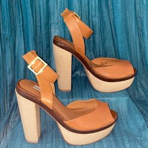 Steve Madden Latelyy Sandals Size 8.5